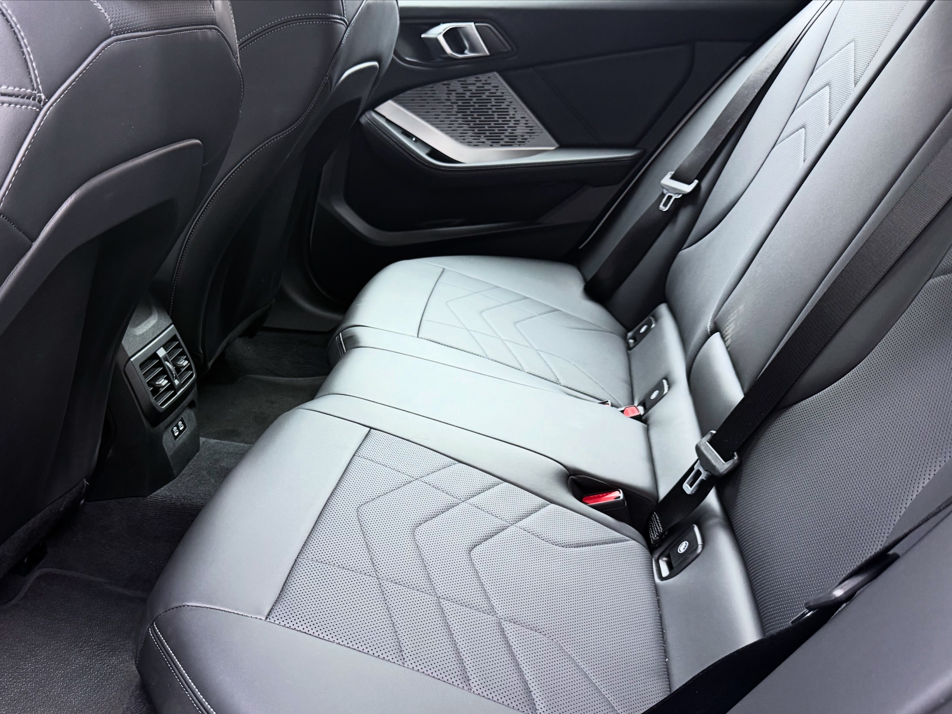 2025 BMW 118i M SPORTS AUTO (F70)
